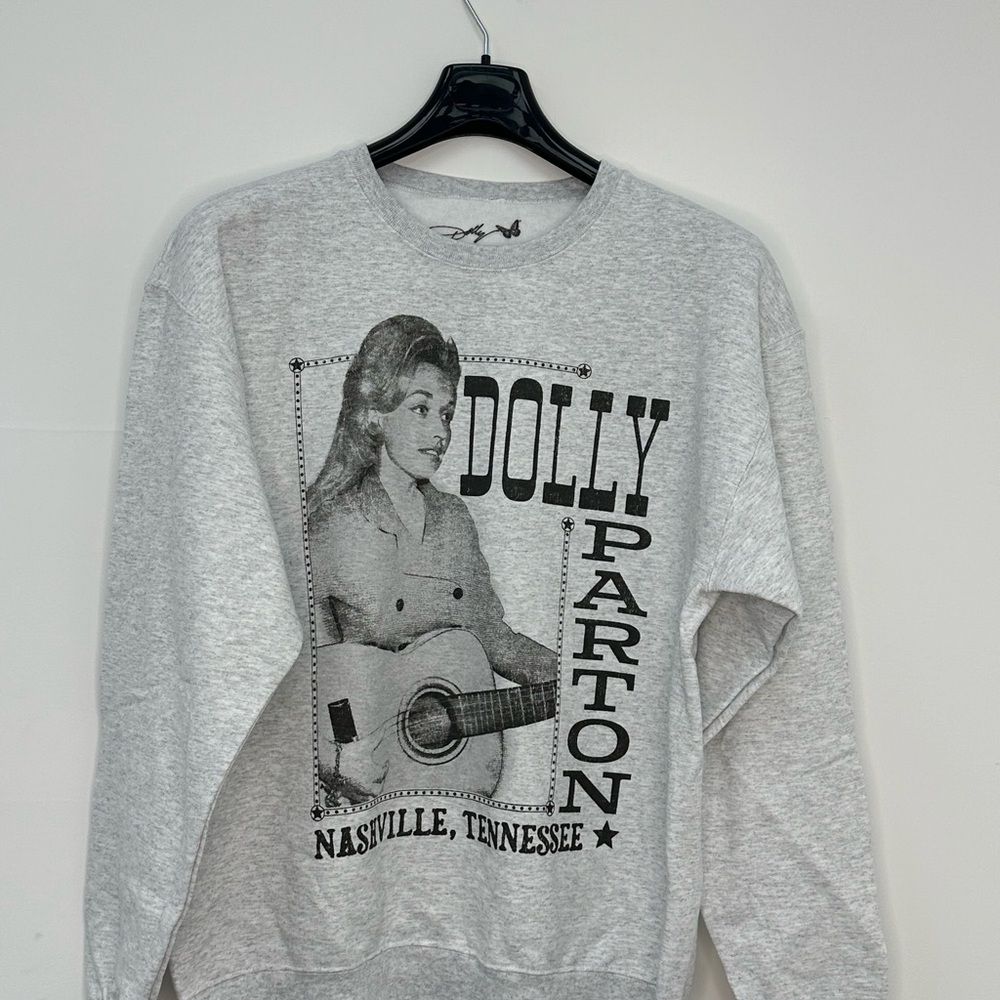 Dolly Parton Graphic Sweatshirt